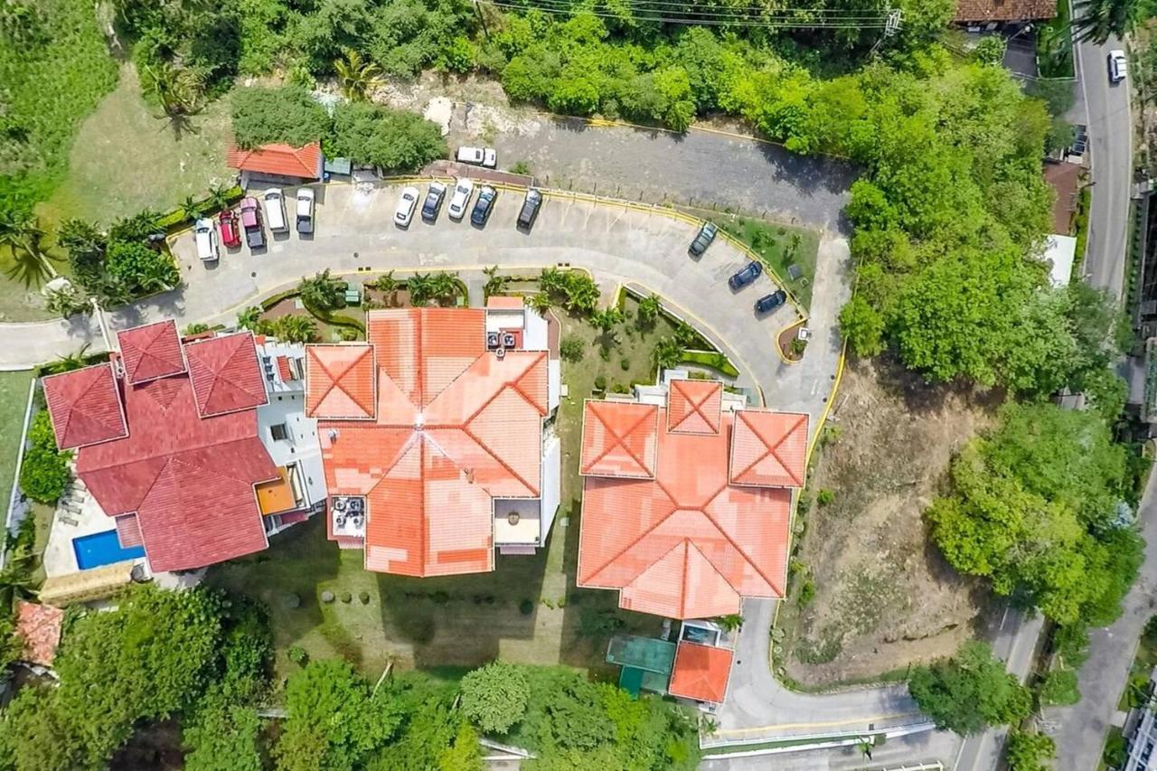 Exquisitely Decorated 5Th-Floor Aerie With Views Of Two Bays In Flamingo Villa Playa Flamingo Eksteriør bilde